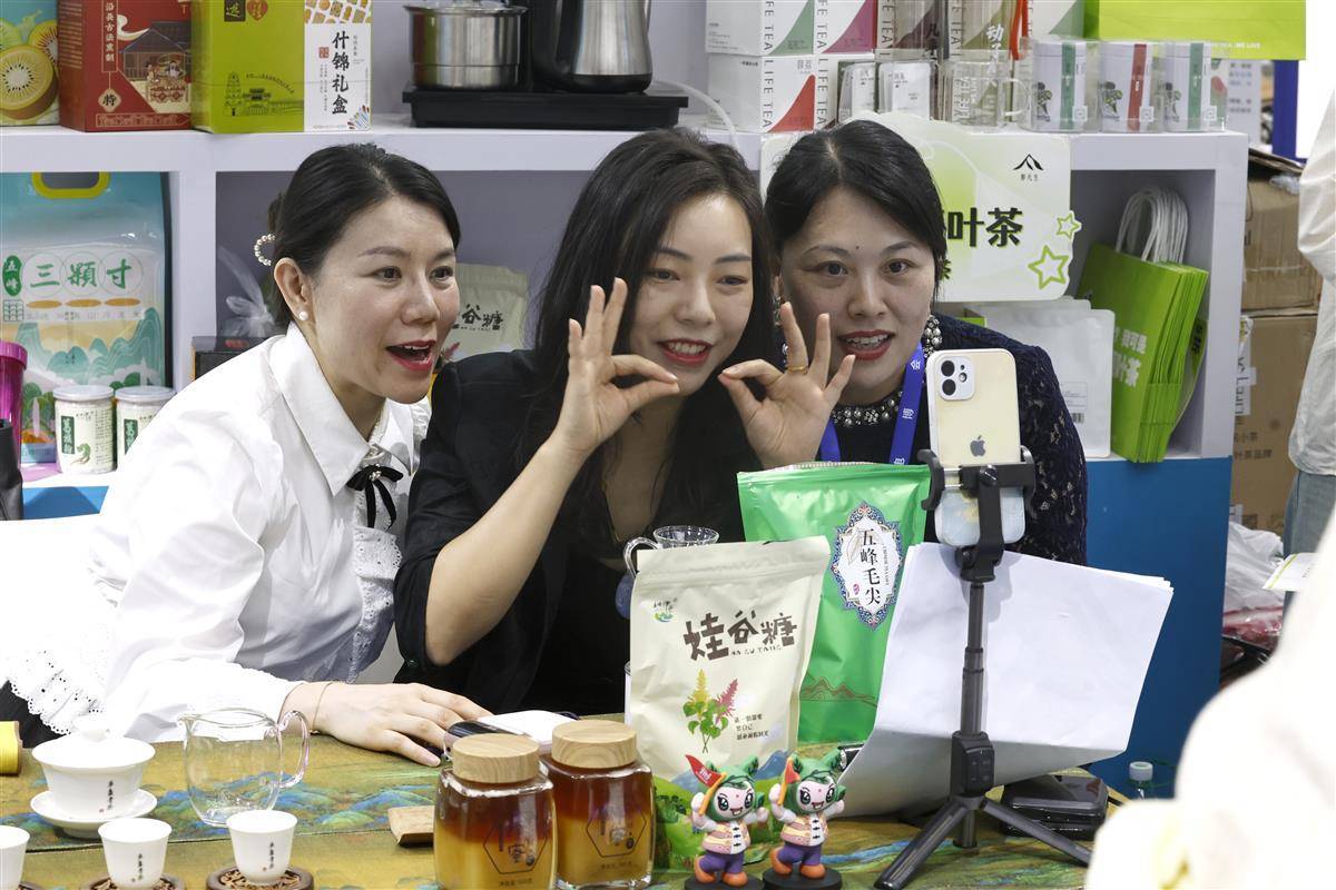 充值方便的棋牌